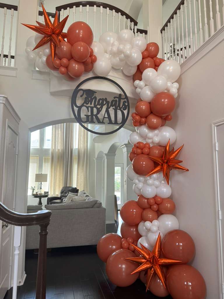 Graduation décor design 1